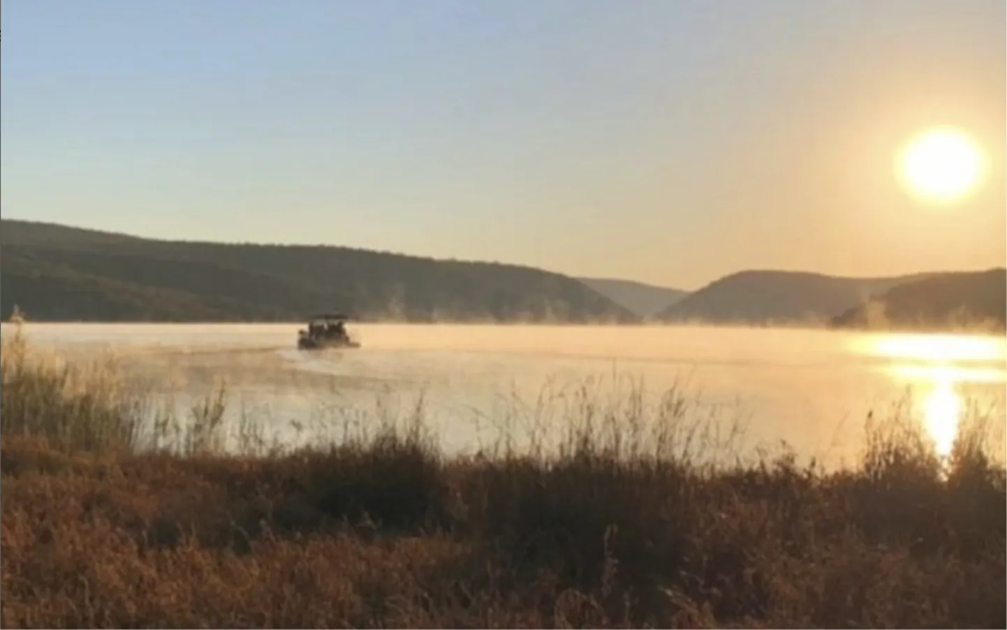 a boat in a lake