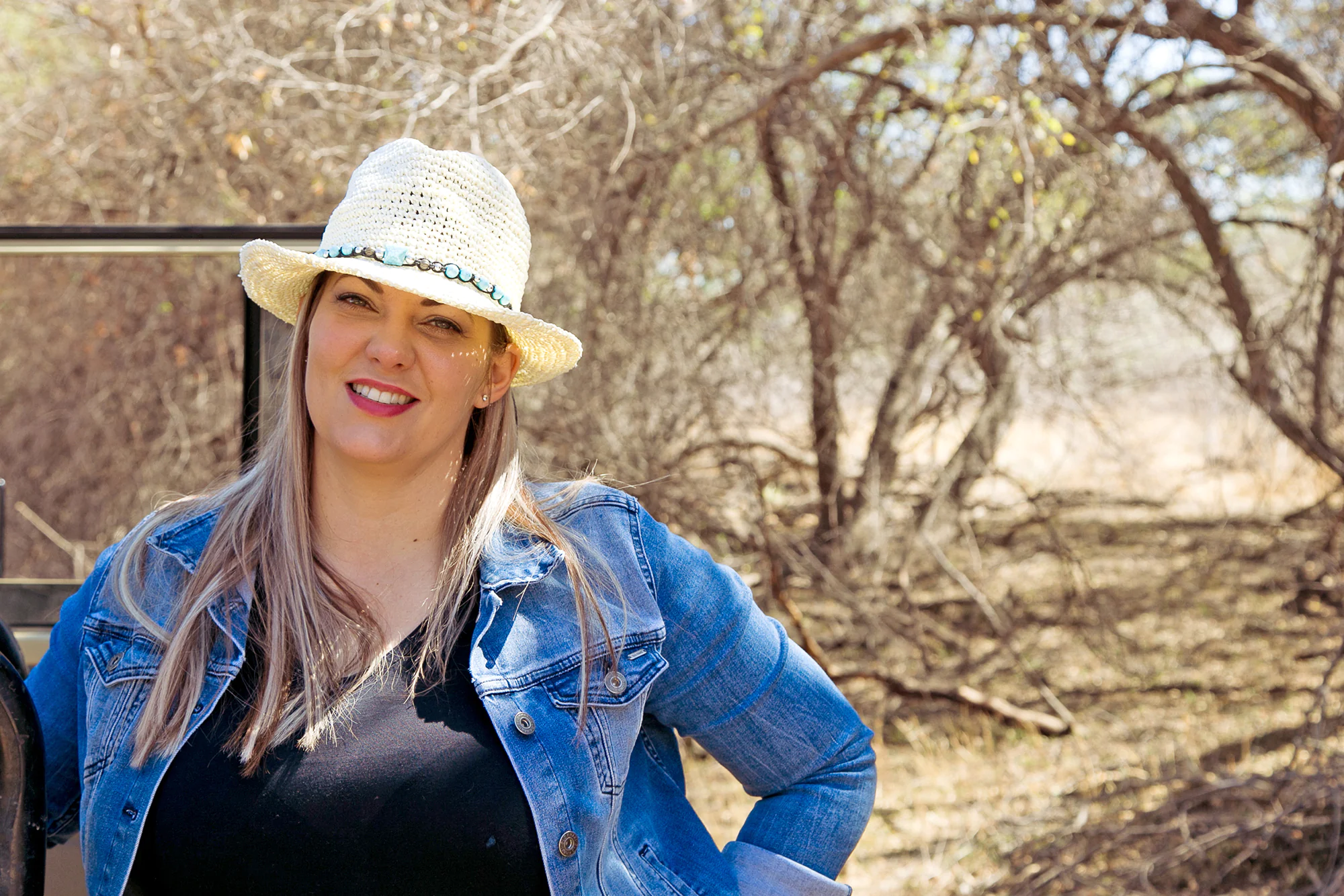 Lizelle Lamprecht wearing a hat